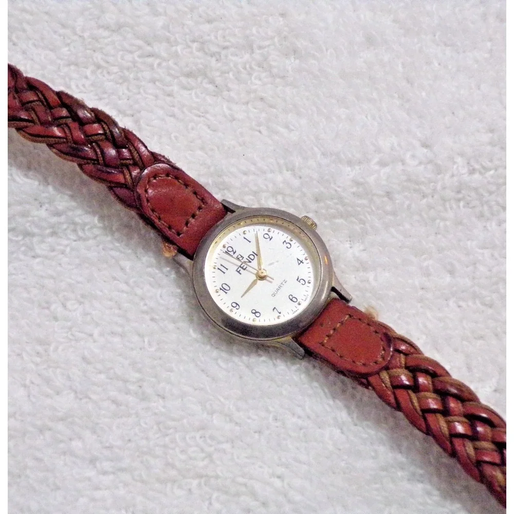 FENDI Womens Watch Braided Band Gold Tone Bezel Swiss Watch Visage 1432 Quartz